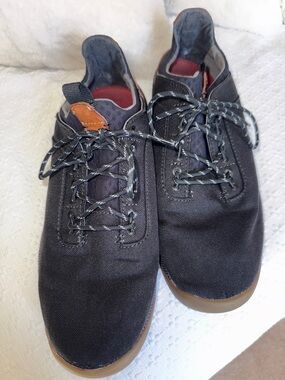 OluKai Men's Nanea Li Black Canvas Lace-Up Sneakers with Brown Accents